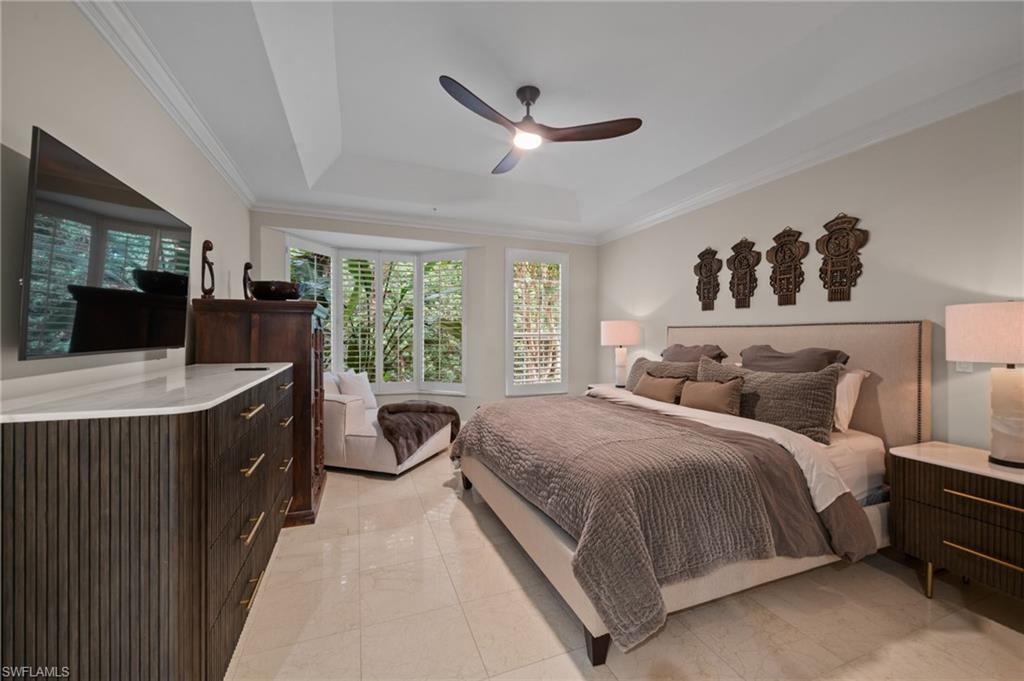 261 Colonade CIR 2701 photo 17
