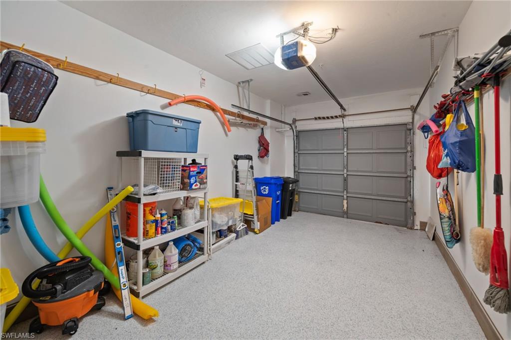 261 Colonade CIR 2701 photo 36