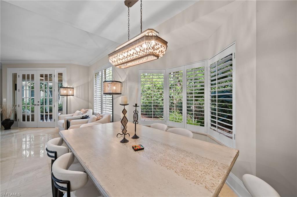 261 Colonade CIR 2701 photo 9