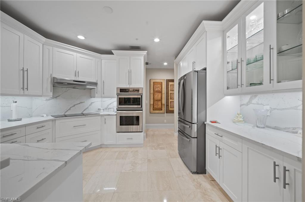 261 Colonade CIR 2701 photo 10