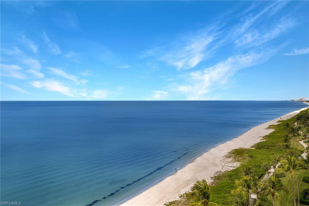 4001 Gulf Shore BLVD N 1106