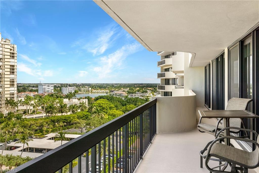 4001 Gulf Shore BLVD N 1106