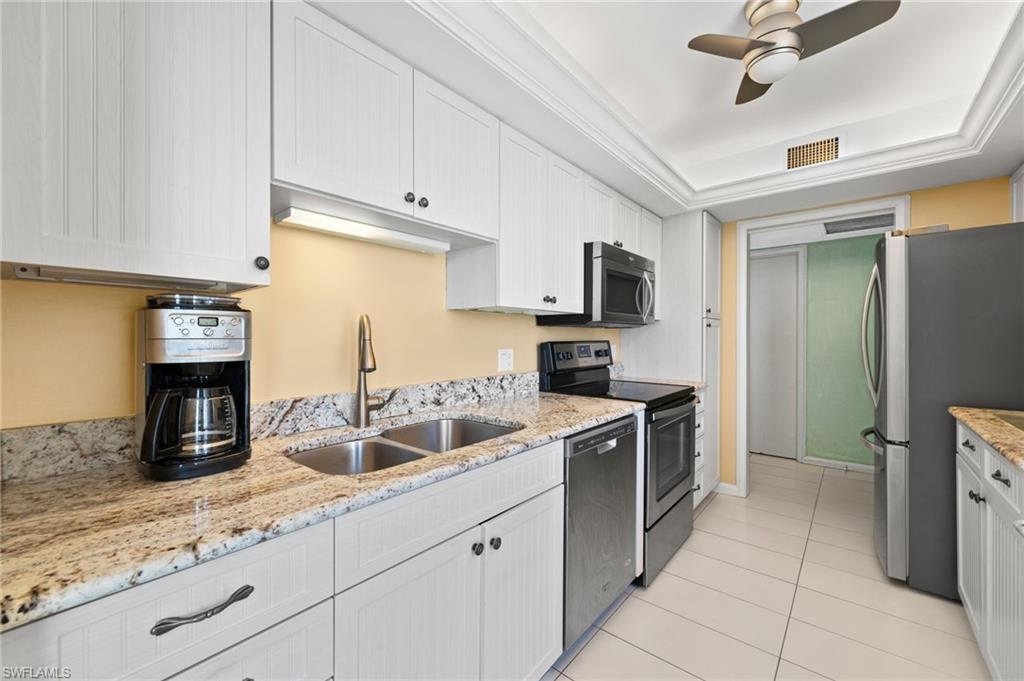 4001 Gulf Shore BLVD N 1106 photo 30