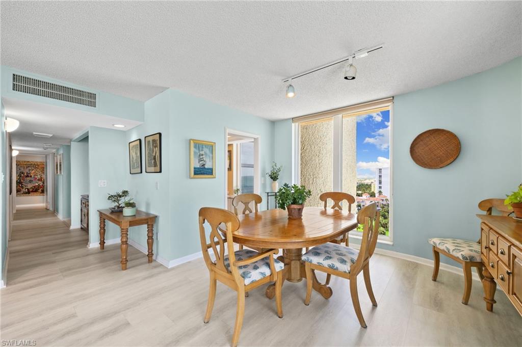4001 Gulf Shore BLVD N 1106 photo 15