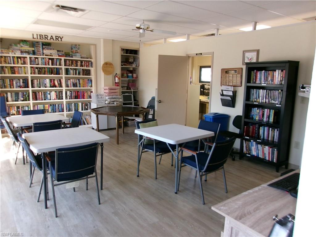 2 Monaco TER photo 22