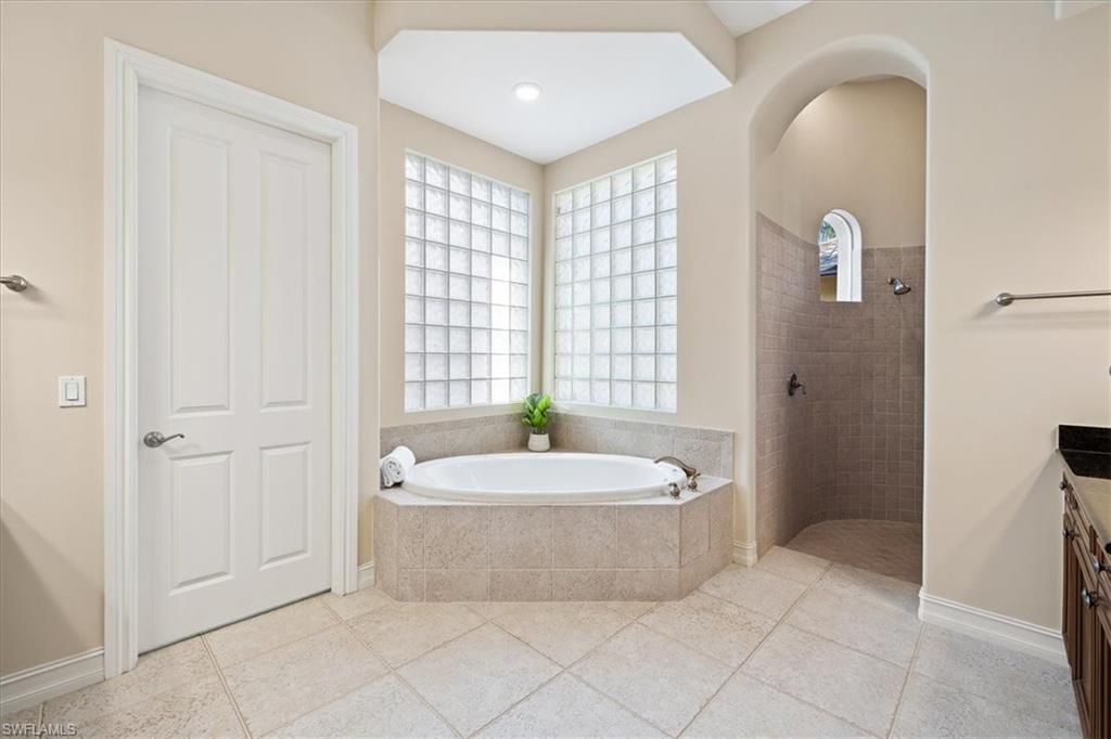9094 Sahalee CT photo 31