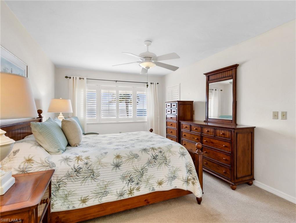 7500 Estero BLVD 203 photo 23