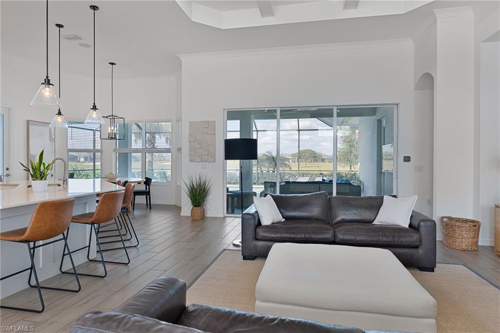Great Room looking over pool and vistas