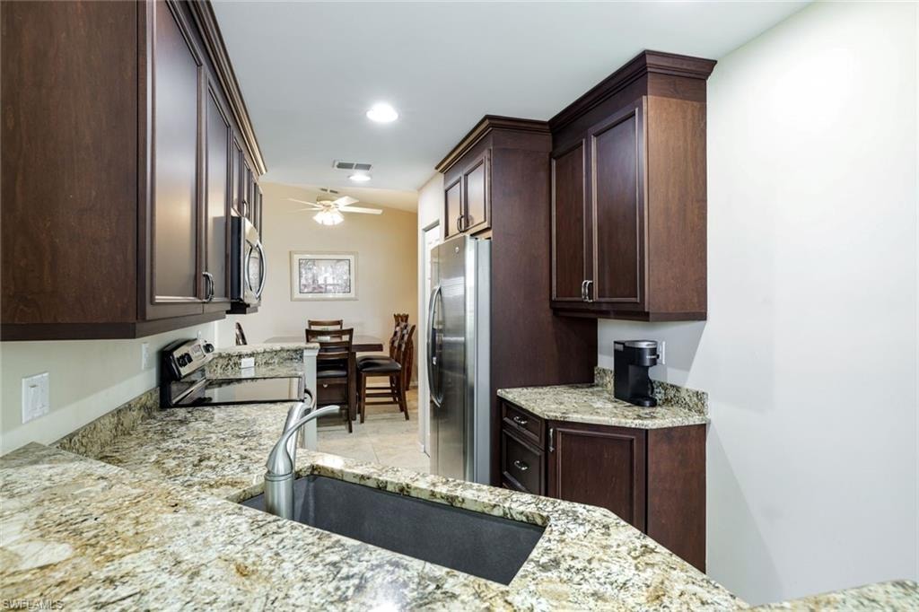 2033 Crestview WAY 104