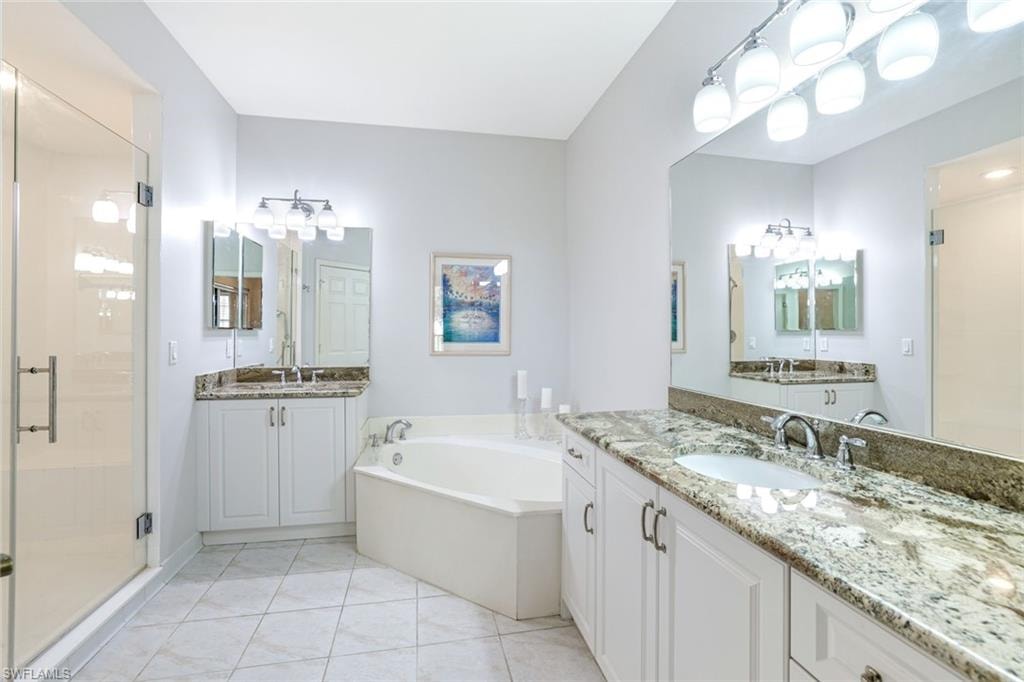 2033 Crestview WAY 104 photo 11
