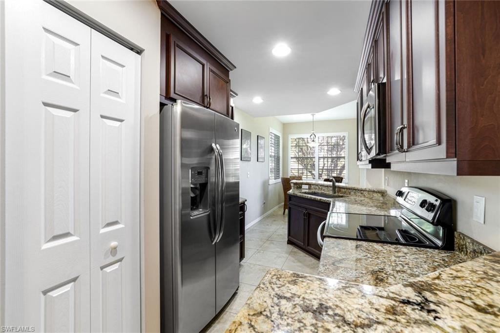 2033 Crestview WAY 104