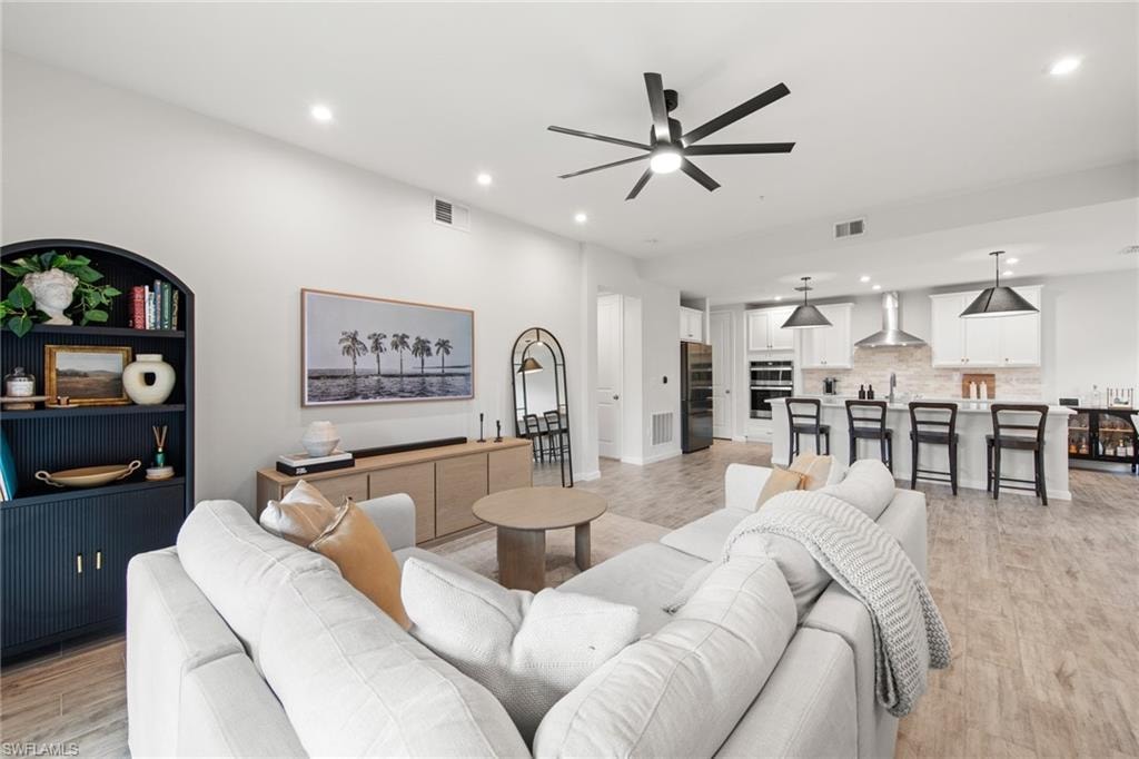 4688 Arboretum CIR 101 photo 13