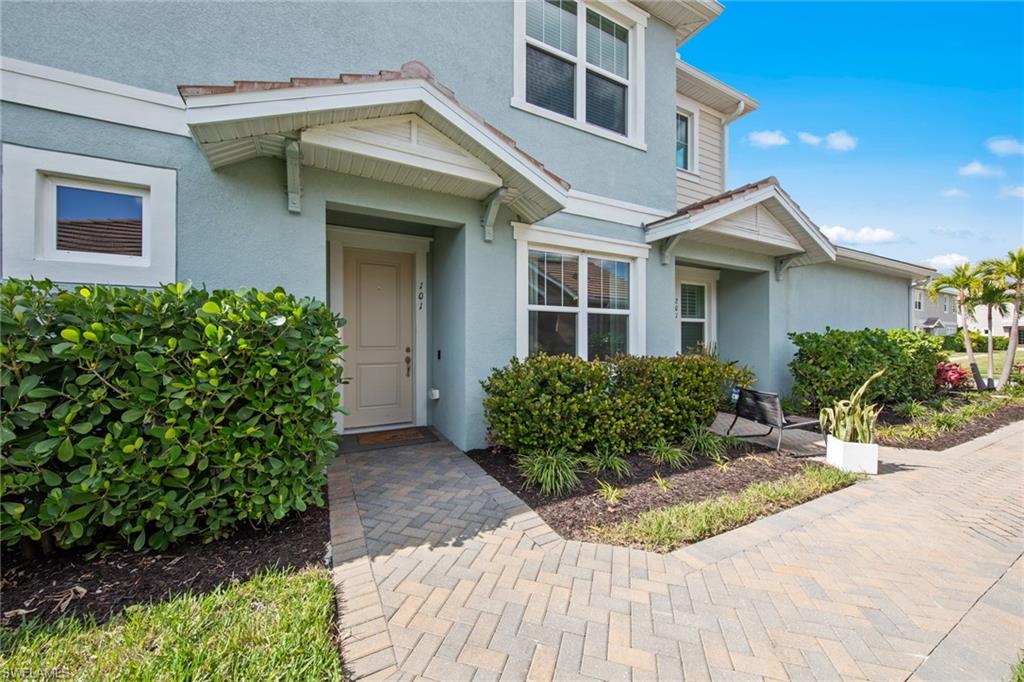 4688 Arboretum CIR 101 photo 19