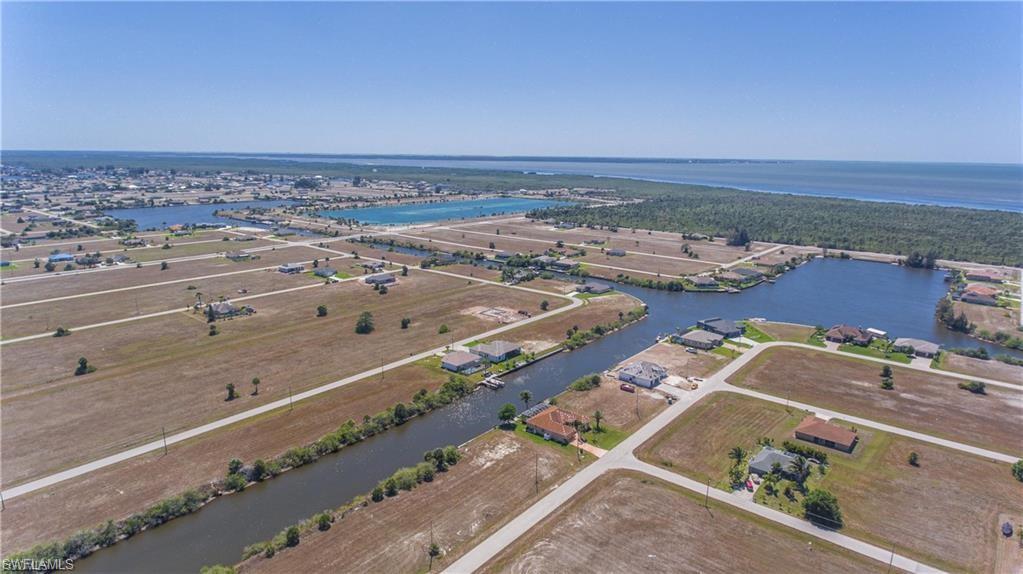Drone / aerial view of a large body of water