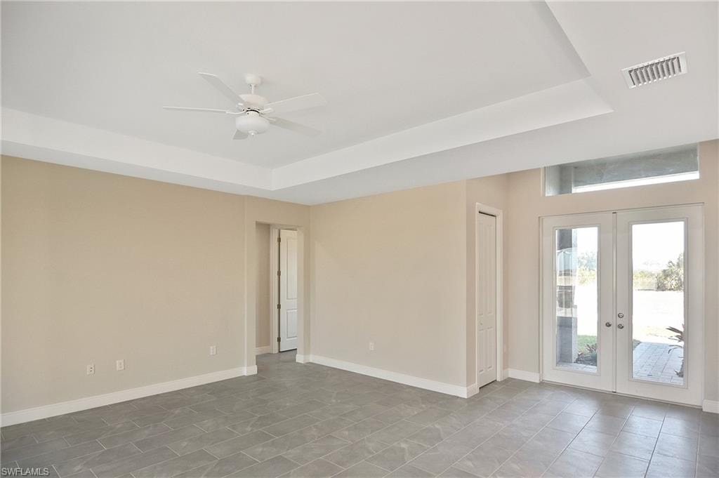 2504 NW 9th AVE photo 7