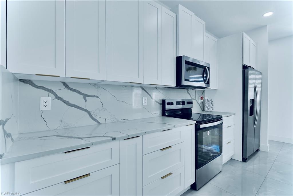 18 Nelson RD N photo 9