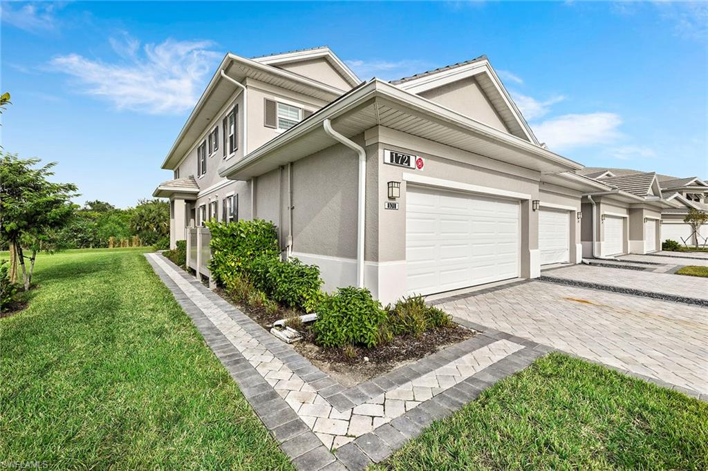 172 Indies DR E 101