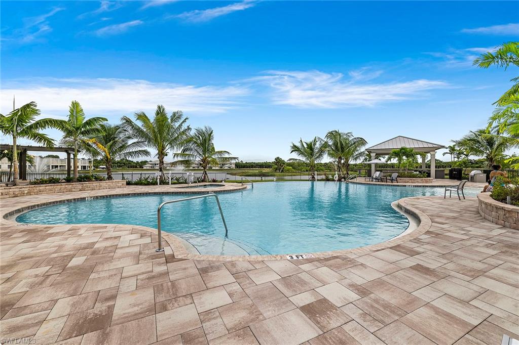 Club House Pool