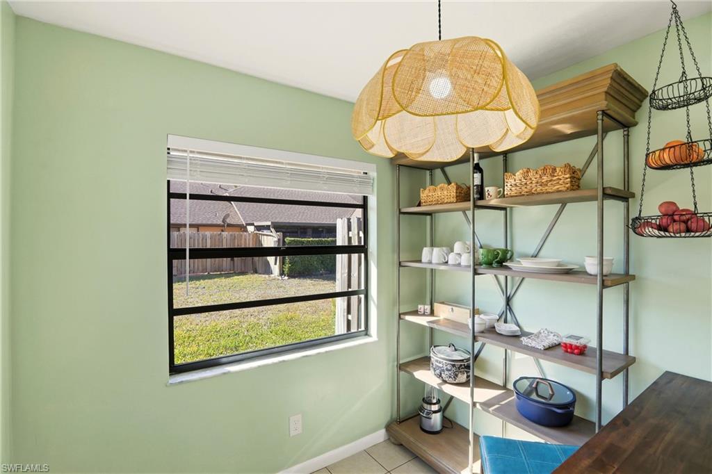 Detailed view of baseboards