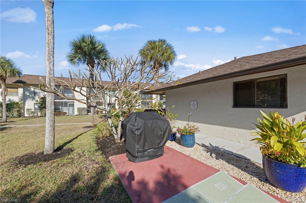 9305 Lake Park DR 102 photo 33