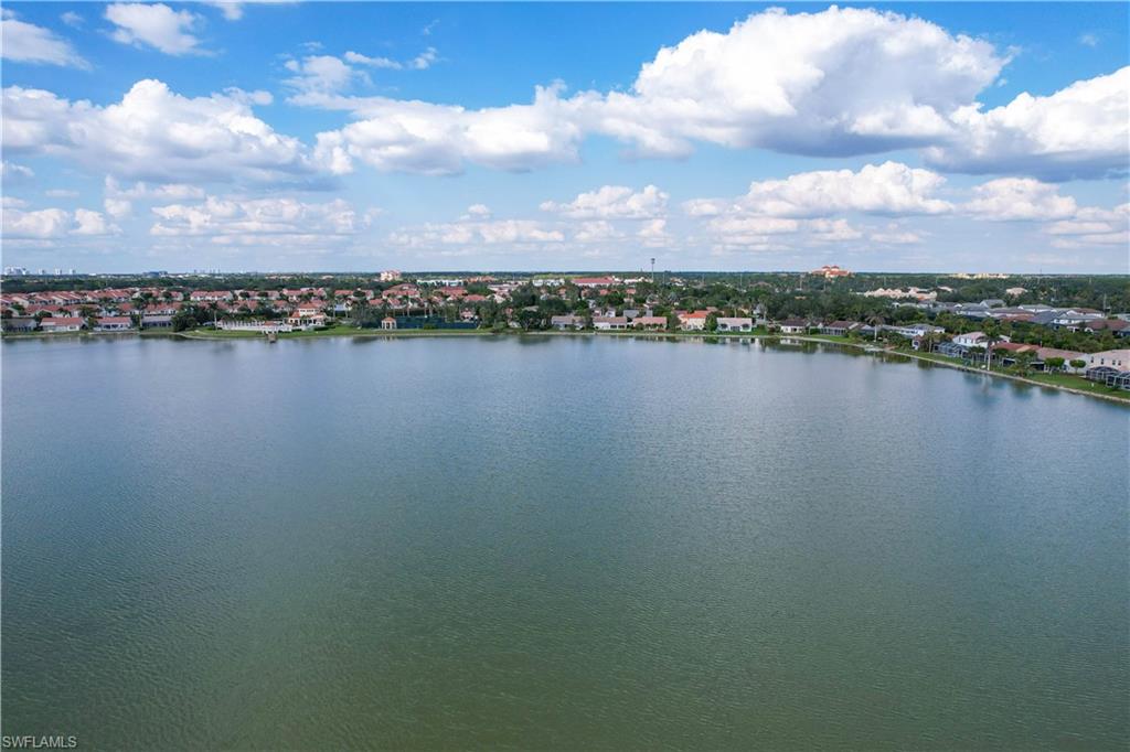 one of the  largest spring fed natural lakes in Naples