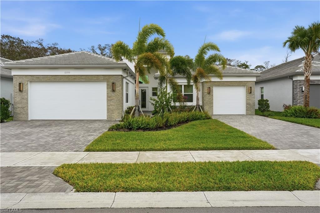 12350 Lavender AVE photo 43