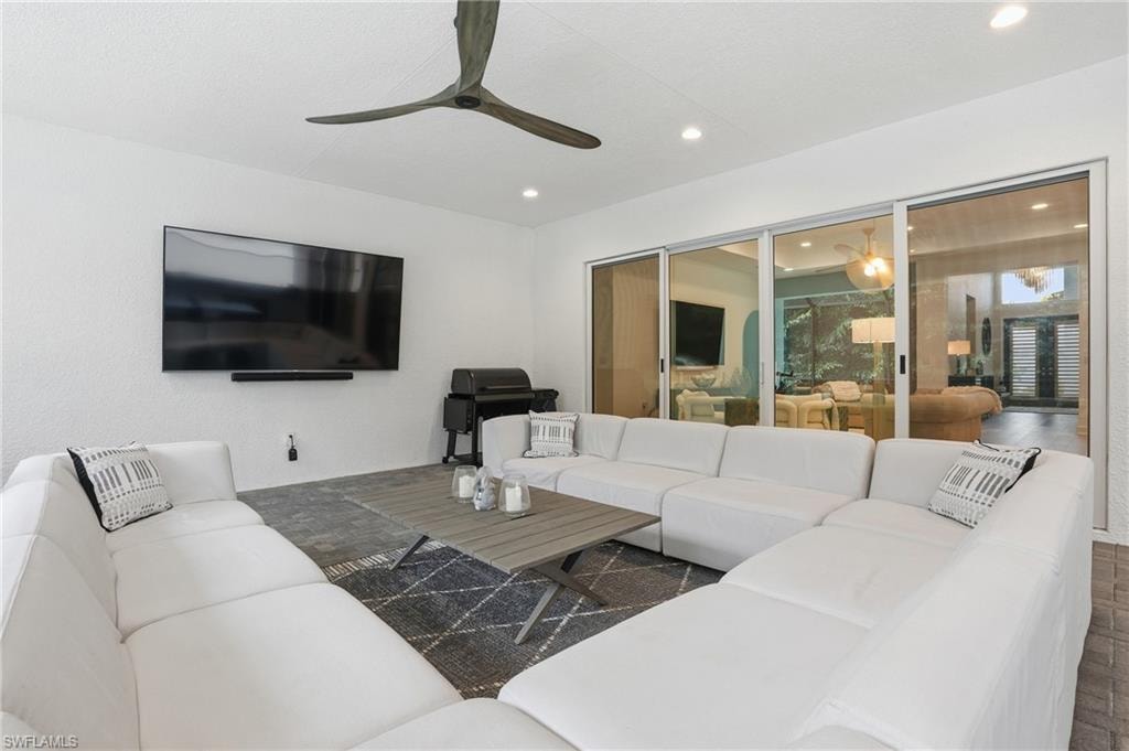 12350 Lavender AVE photo 39