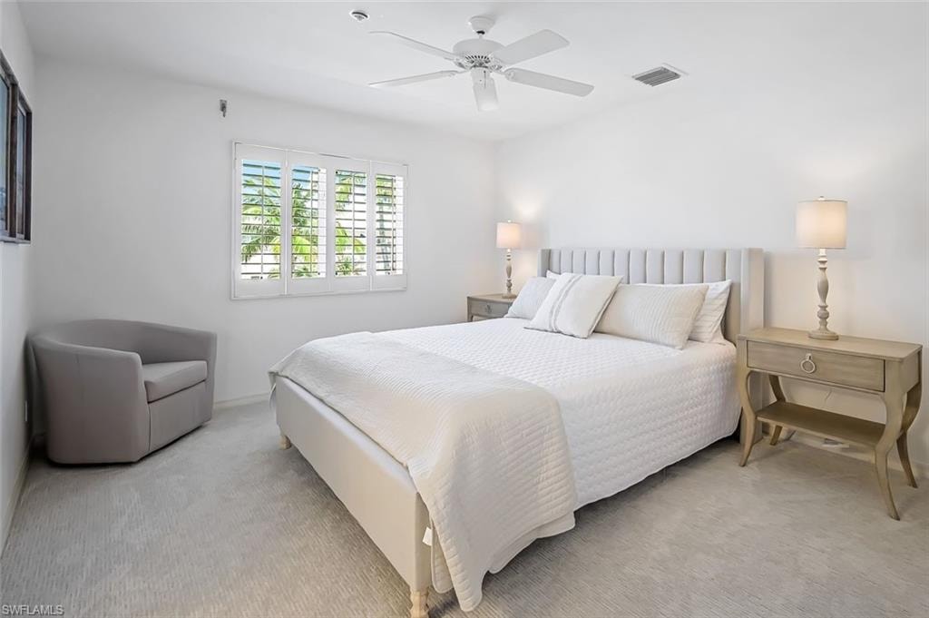 Guest Bedroom w/King Bed
