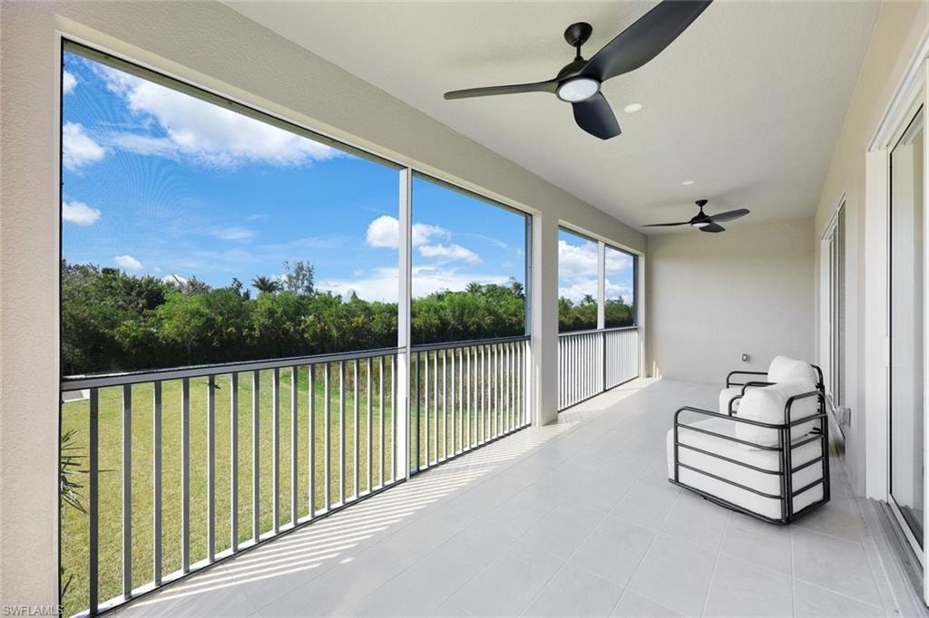 316 Indies DR W 201 photo 17