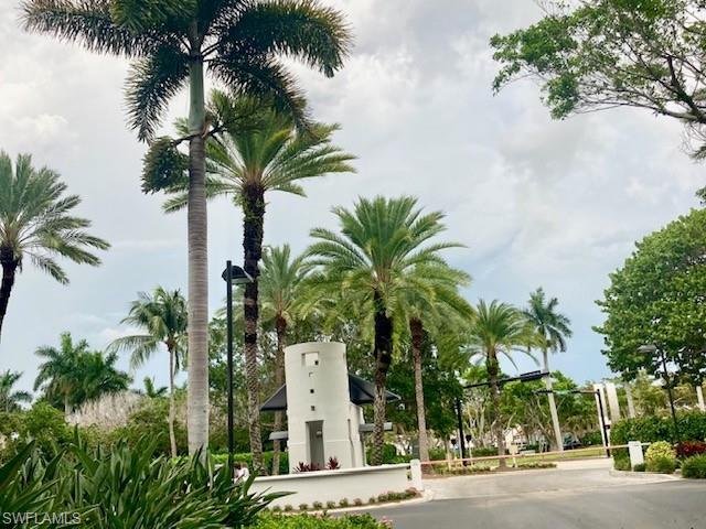 beach park entrance
