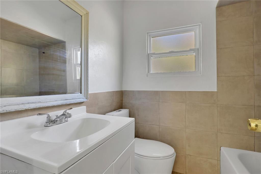 2933 Jackson ST photo 23