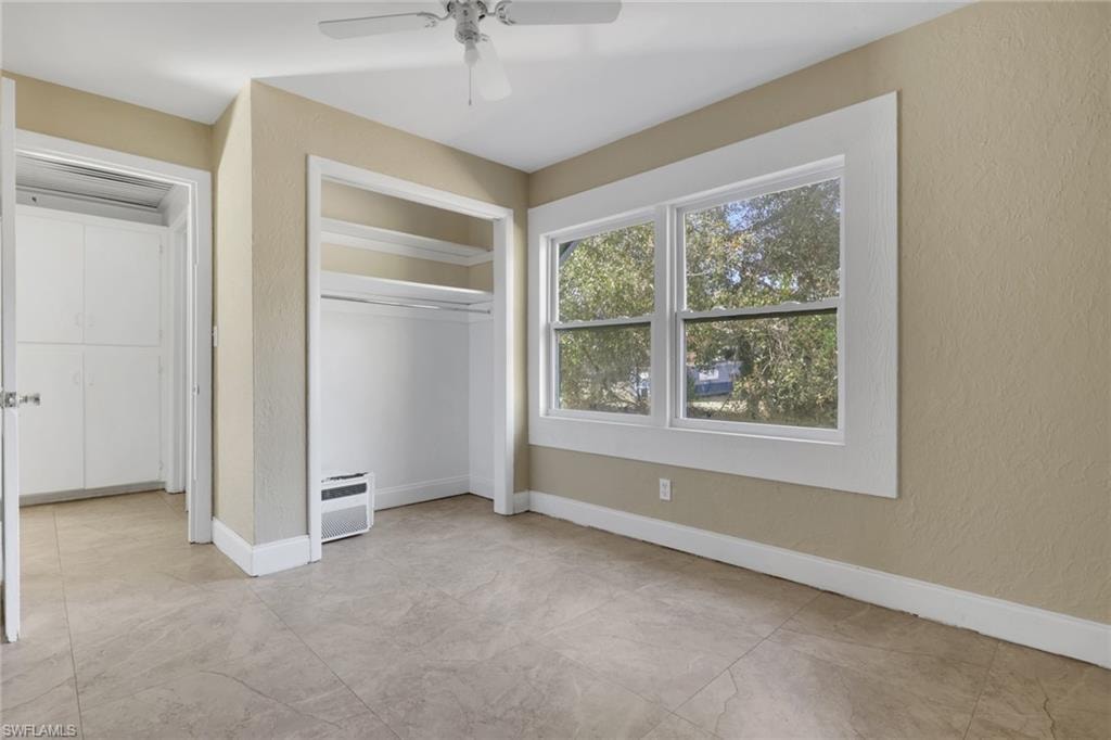 2933 Jackson ST photo 22