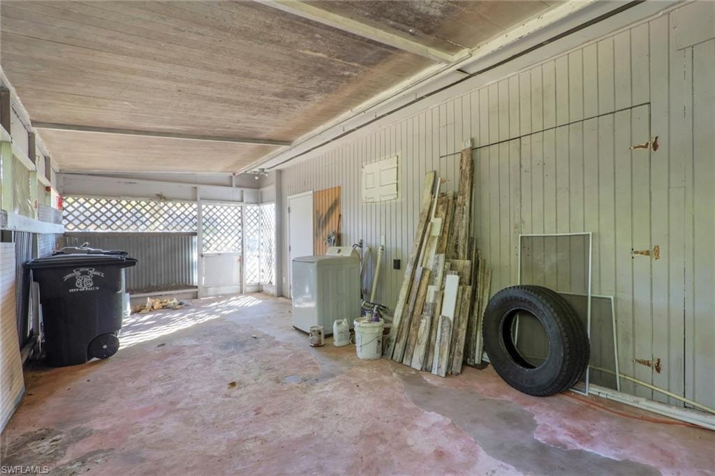 2933 Jackson ST photo 36