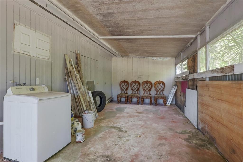 2933 Jackson ST photo 35