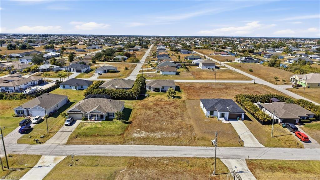 302 NW 27th AVE