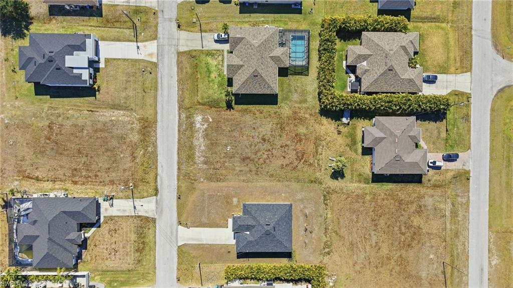 302 NW 27th AVE