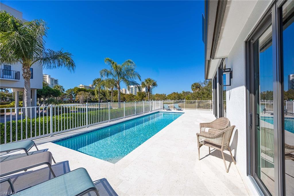 740 Seagrape DR photo 22
