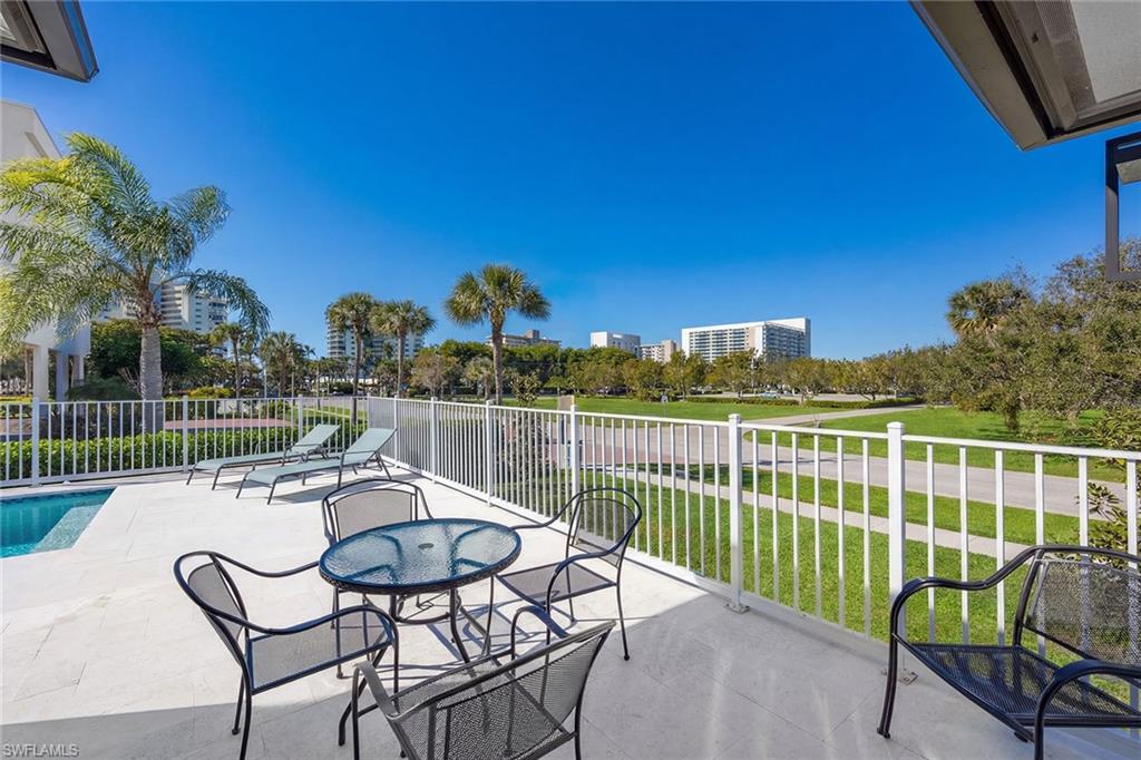 740 Seagrape DR photo 32