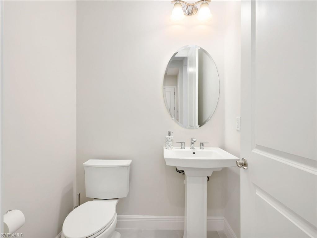9252 Cayman DR photo 33