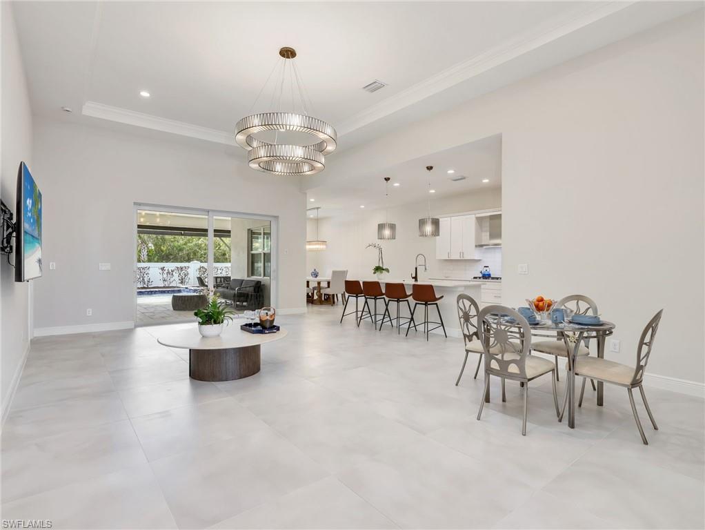 9252 Cayman DR photo 8