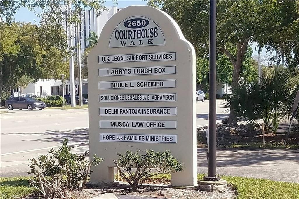 Marquis directory sign