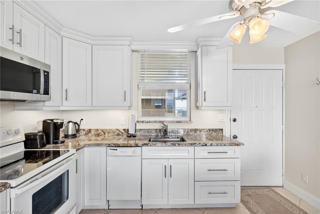 5900 Bonita Beach RD 1402 photo 18