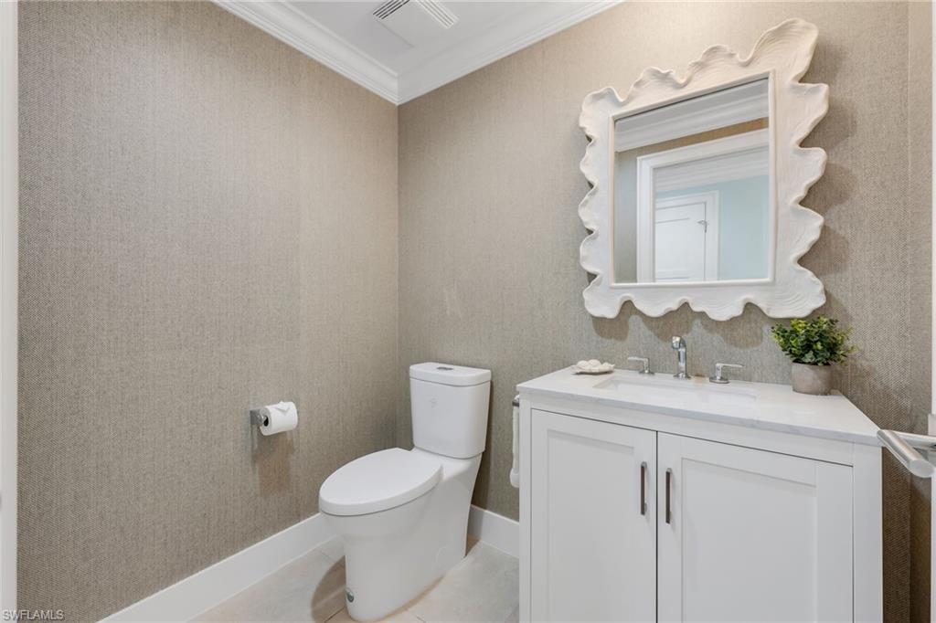 Powder bath