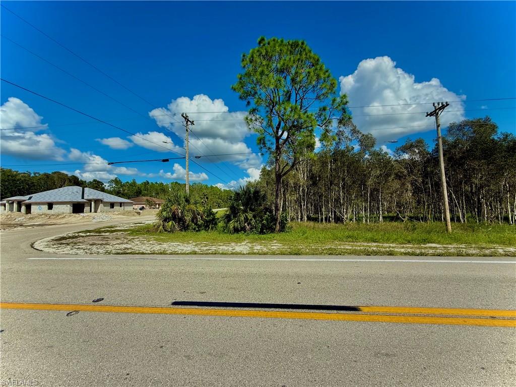 1001/1003 Homestead RD S