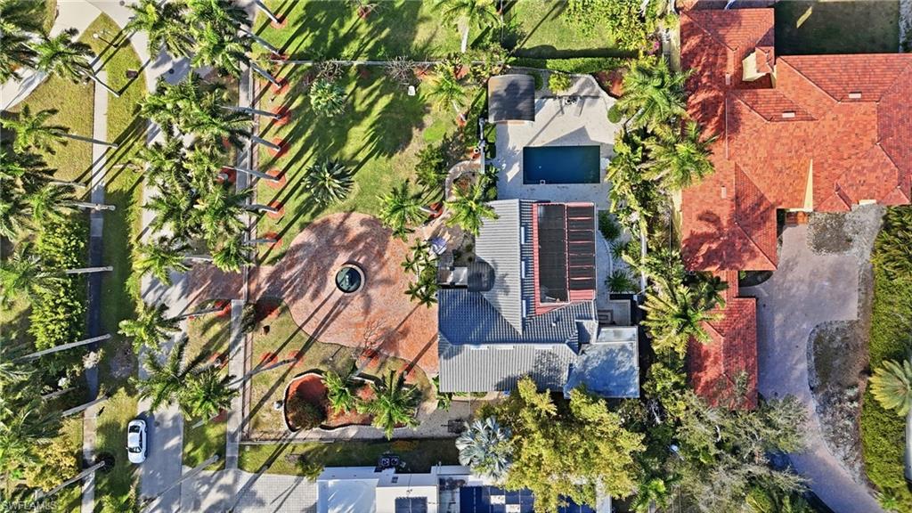 Drone / aerial view
