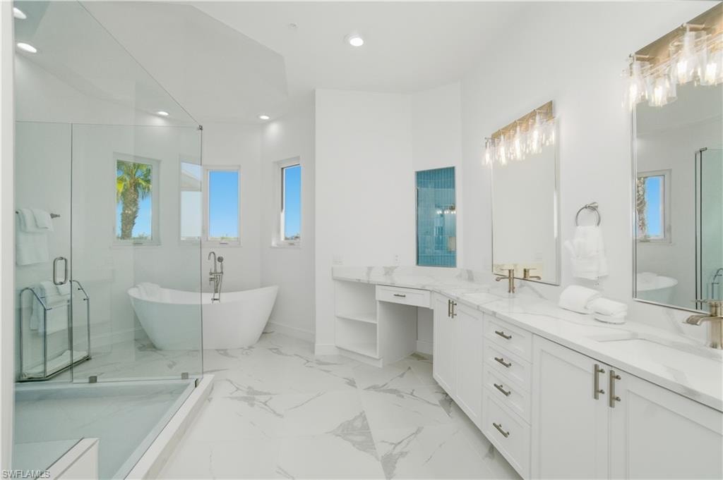 195 San Mateo DR photo 22