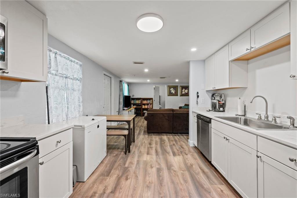 260 Delray AVE