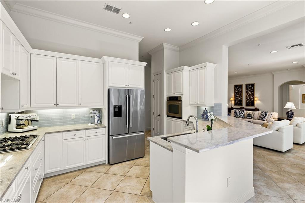 28540 Calabria CT 102 photo 17