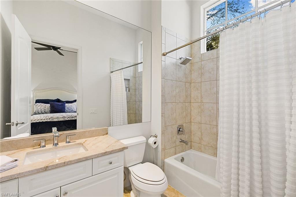 28540 Calabria CT 102 photo 29