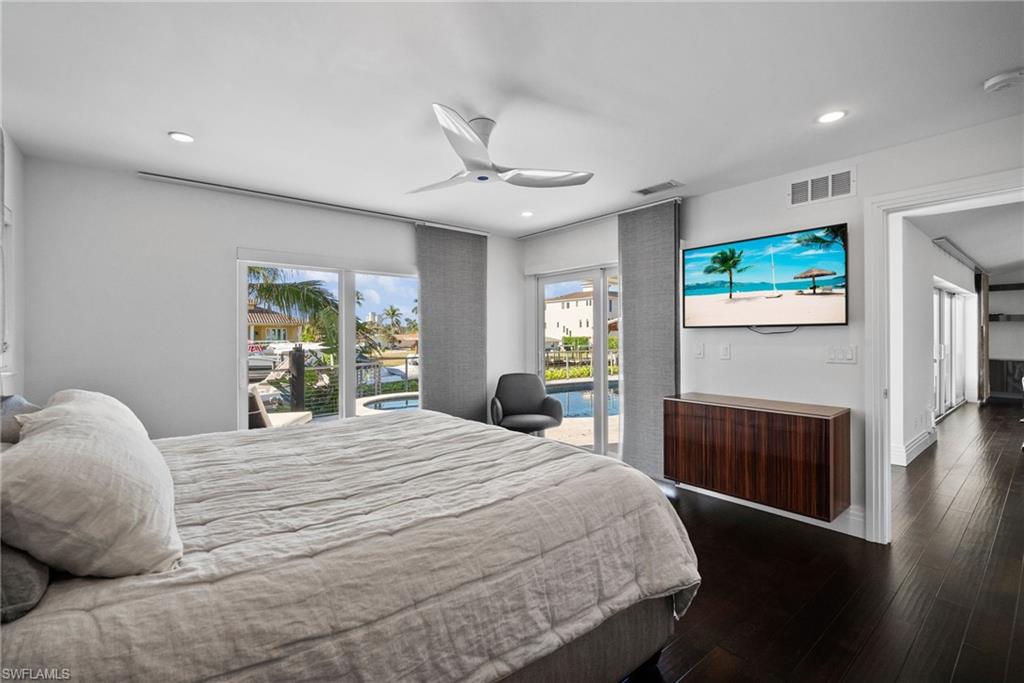 266 Egret AVE photo 24